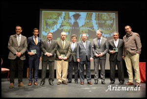 FOTO FAMILIA PREMIOS JUNTA HUELVA